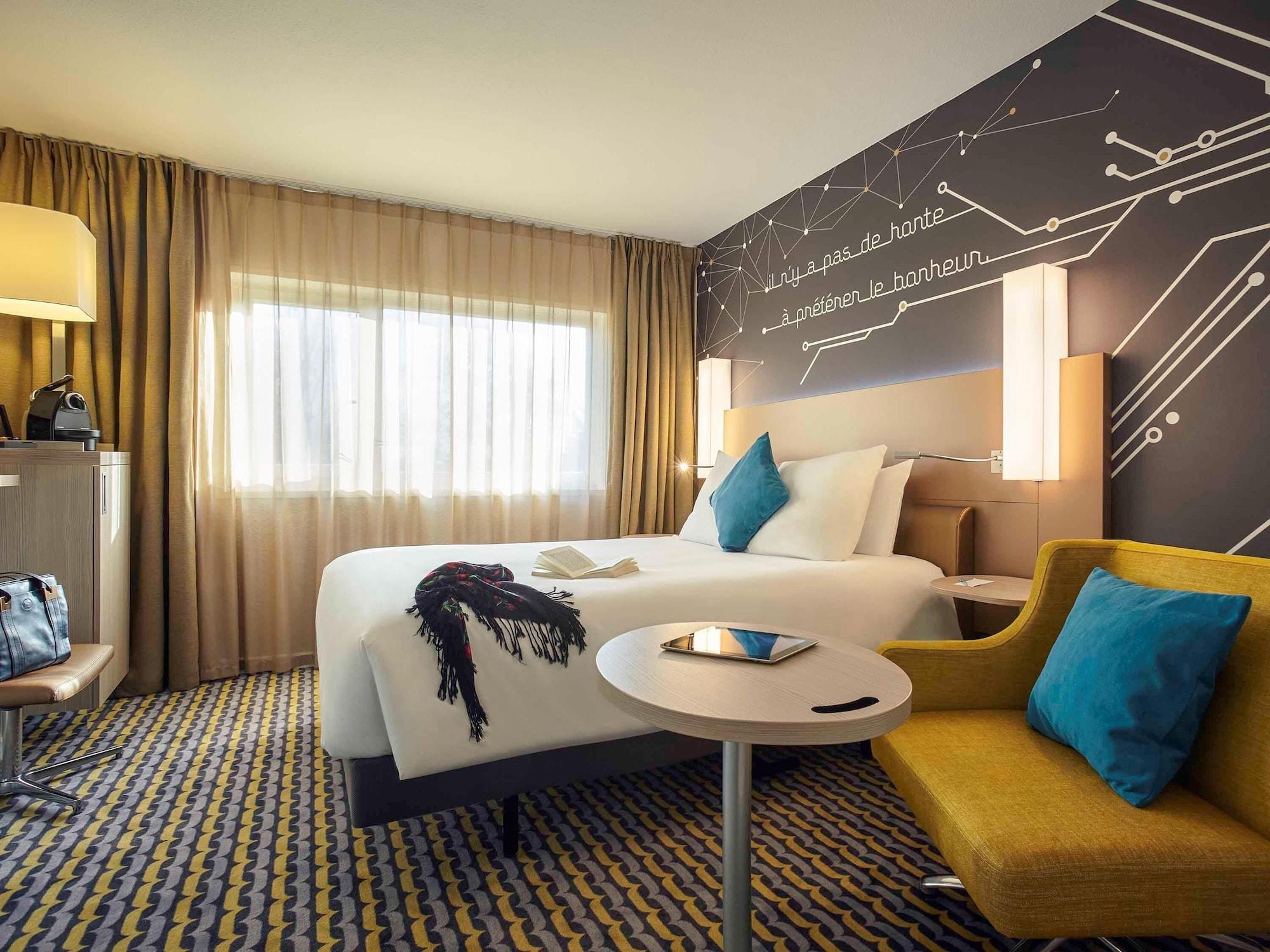 Mercure Paris Sud Les Ulis-Courtaboeuf Kültér fotó