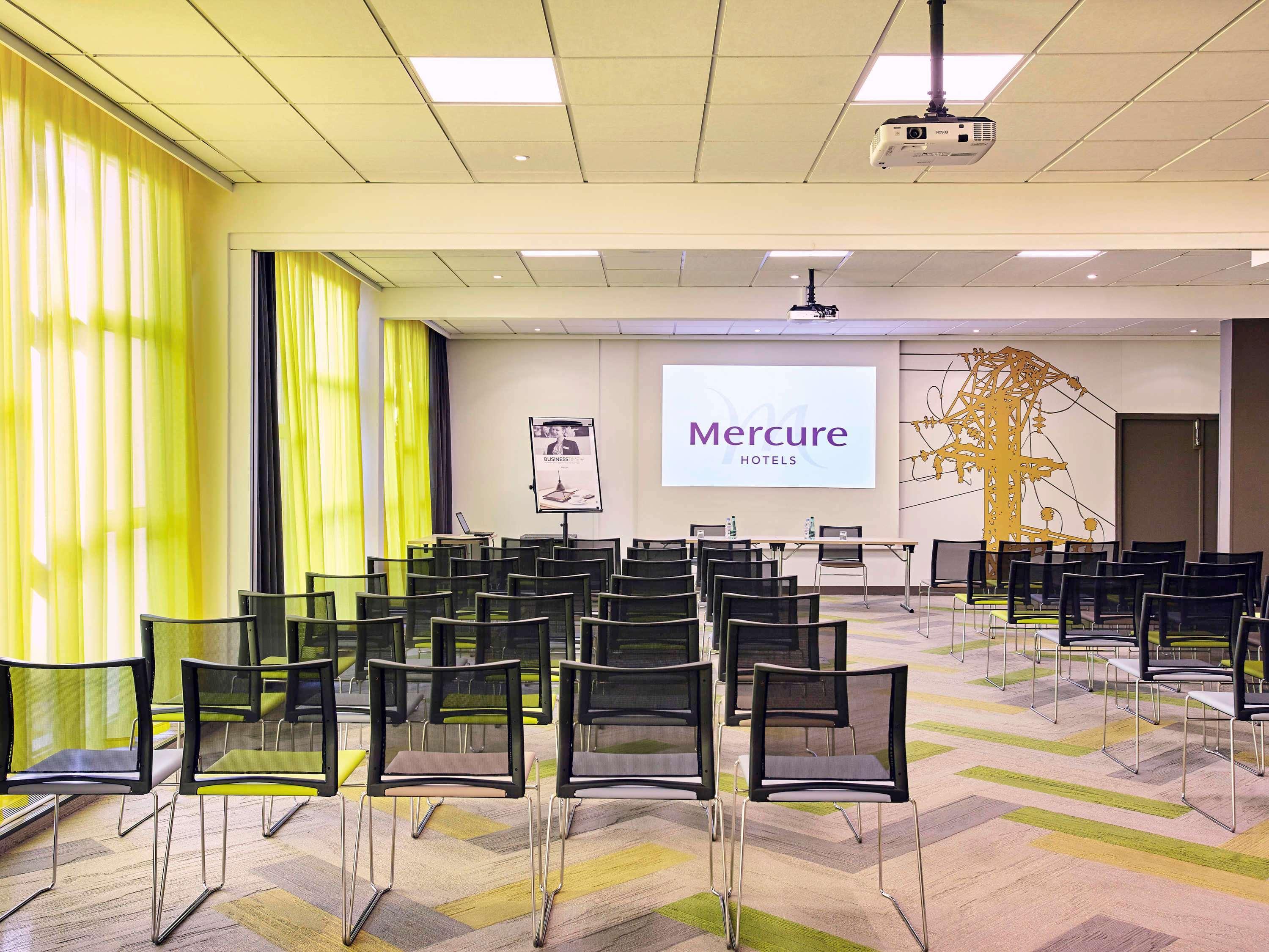 Mercure Paris Sud Les Ulis-Courtaboeuf Kültér fotó