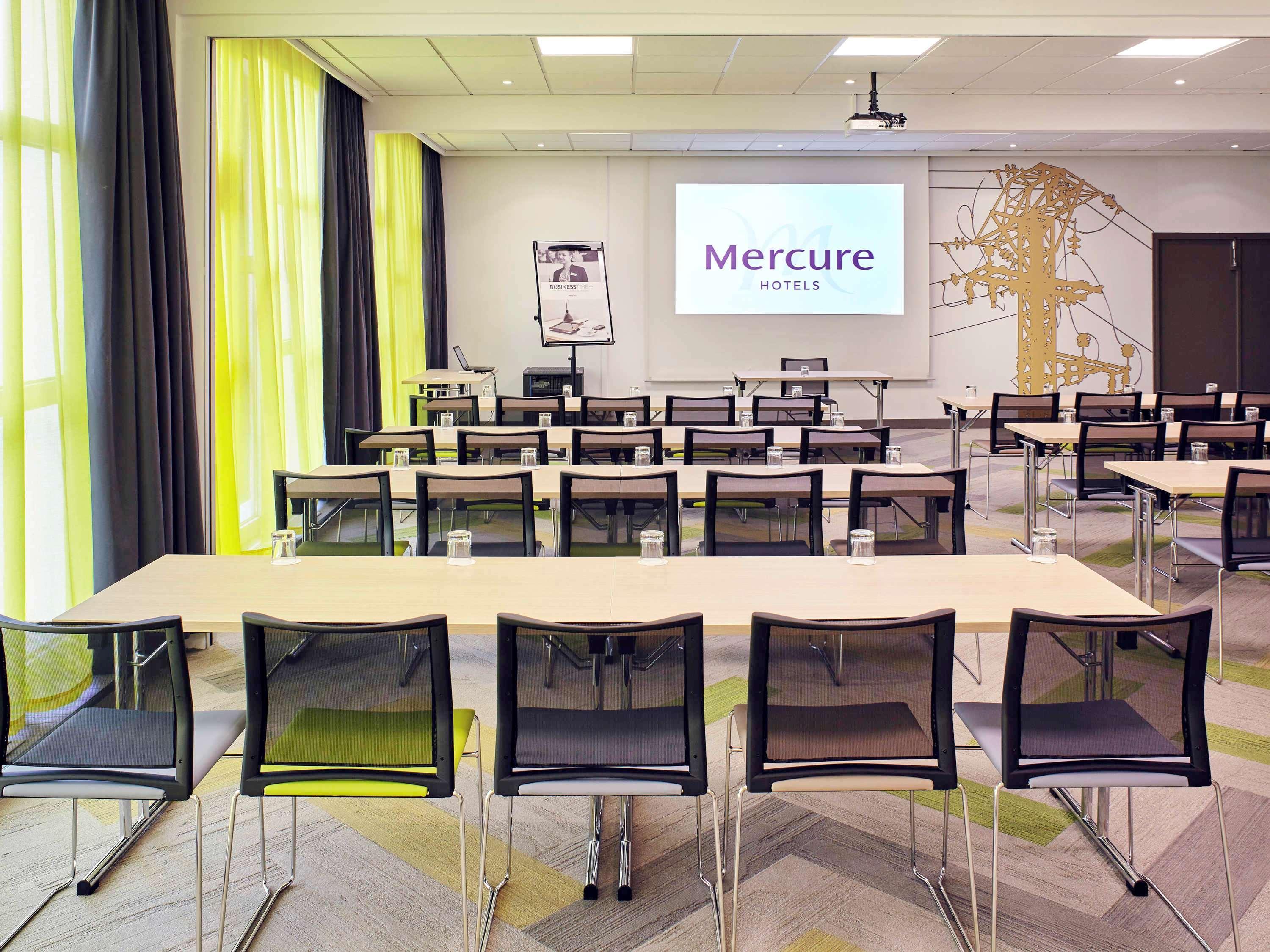 Mercure Paris Sud Les Ulis-Courtaboeuf Kültér fotó