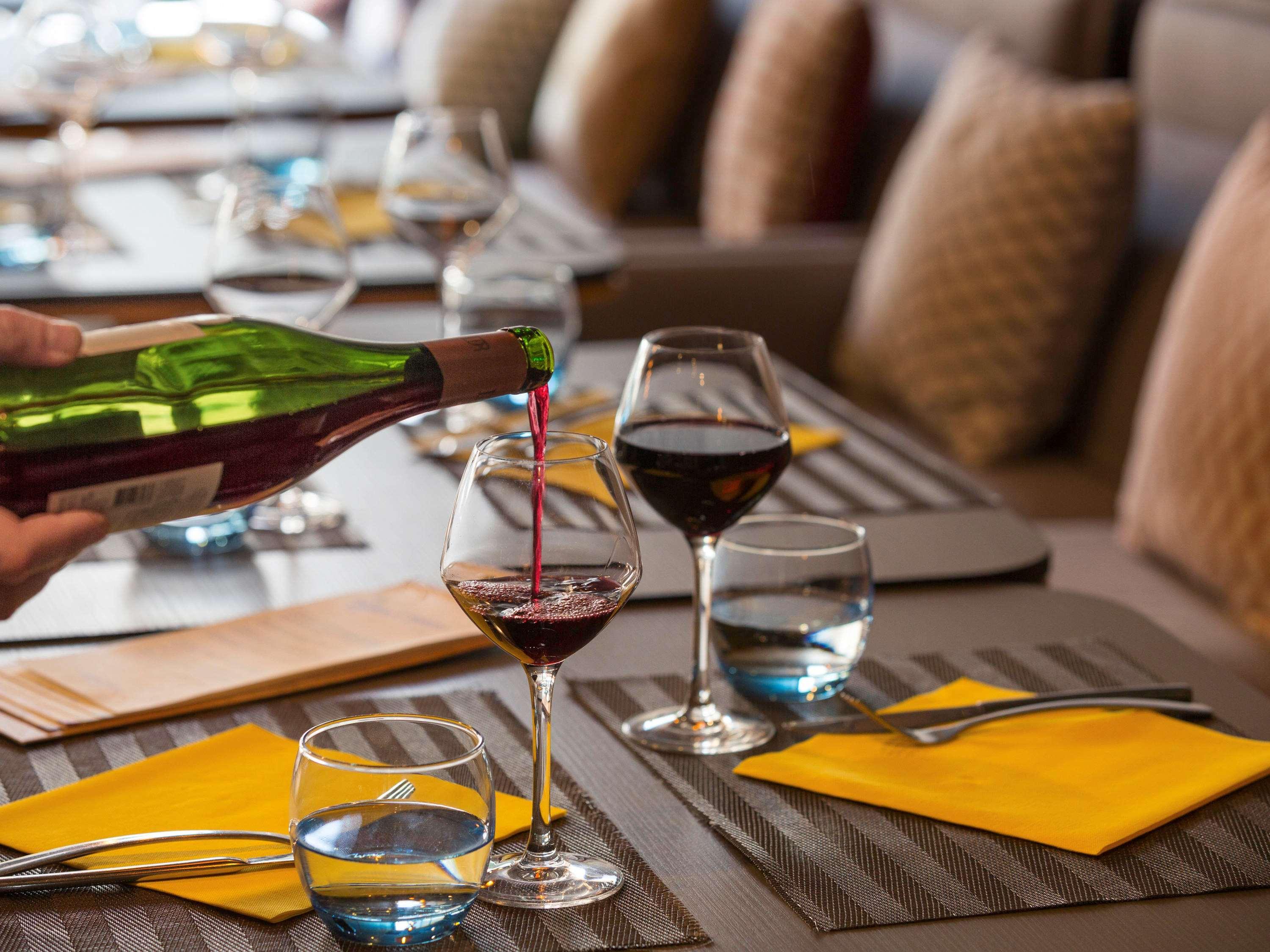 Mercure Paris Sud Les Ulis-Courtaboeuf Kültér fotó